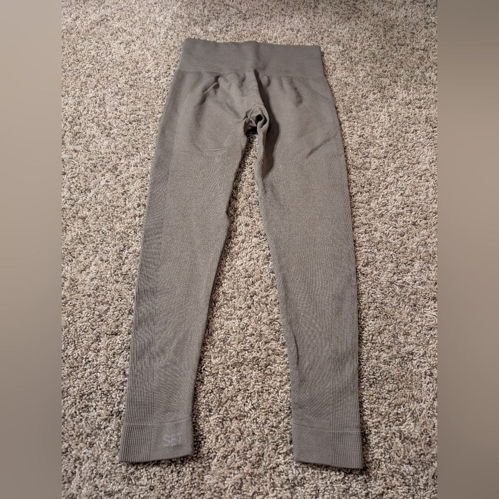 Last Call. Set active legging